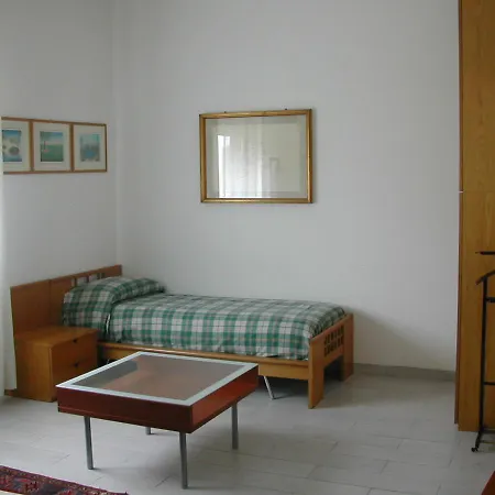 Гостевой дом Bed Ventitre 3*