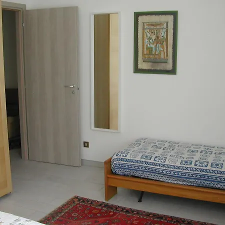 Bed Ventitre بيت ضيافة