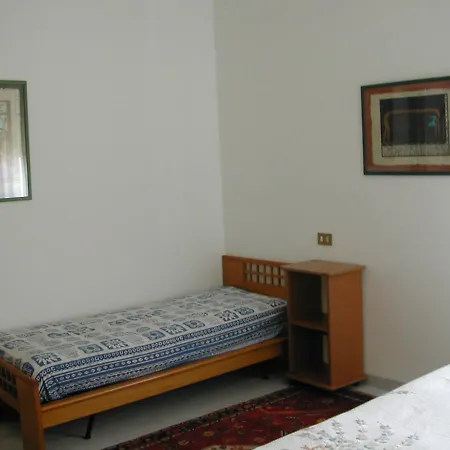 Bed Ventitre بيت ضيافة بادوفا