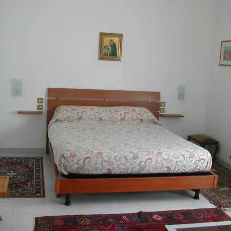 בית הארחה Bed Ventitre פאדובה