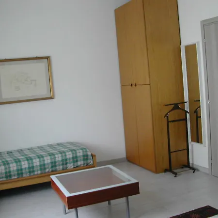 Bed Ventitre Affittacamere *